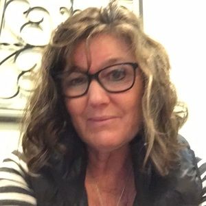 Meet your Posher, Joyce